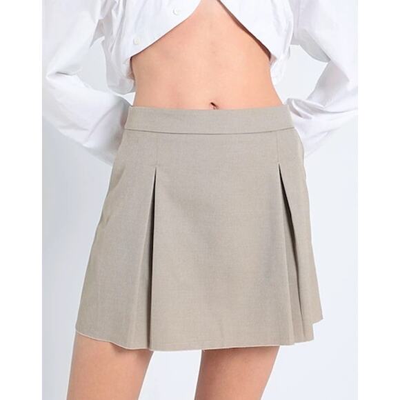 TOPSHOP NWT $50 Khaki Pleated Raw Hem Mini Skirt Size 10 - Picture 1 of 12